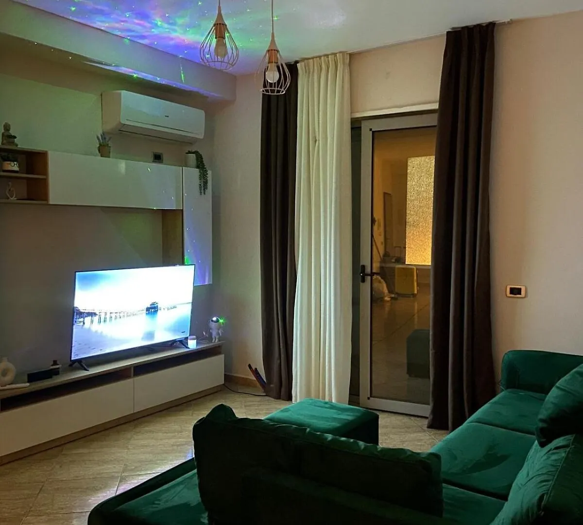 Daire Js Apartmentnetflix Balcony Wi-Fi Dıraç